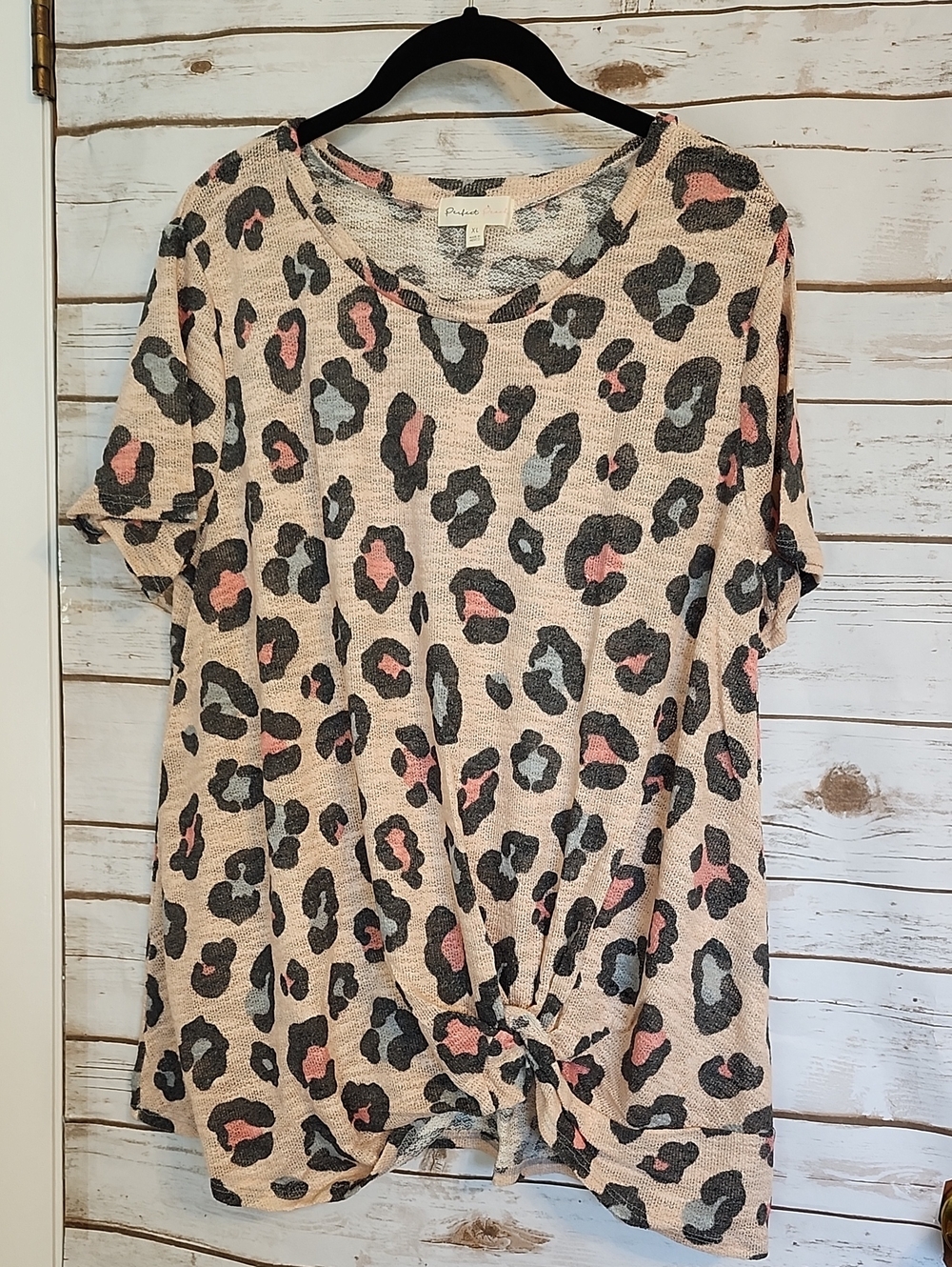 Peach Leopard Print Twist-Hem Women's Top -New Large & XL